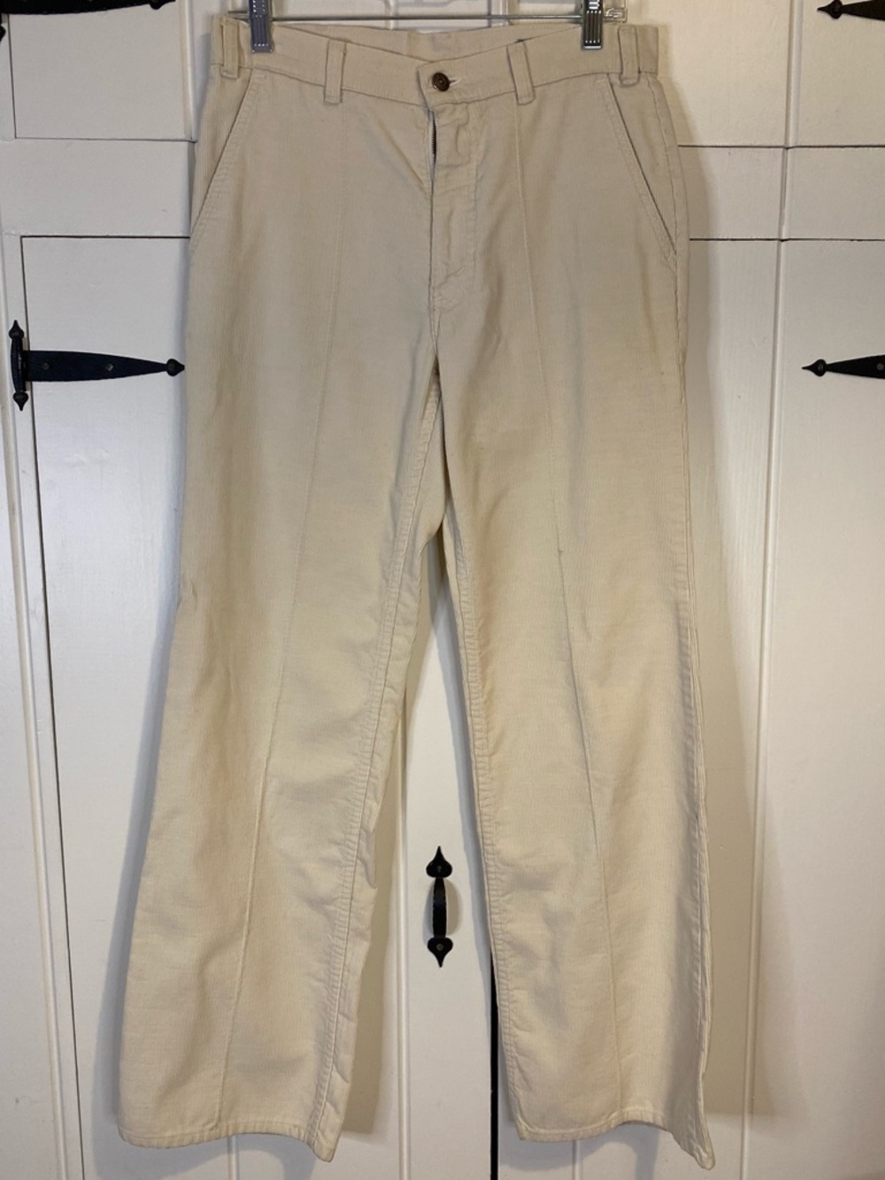 Vintage Levi’s “Big E” Ivory 307 Corduroy’s with White Tab & Triple V Stitching